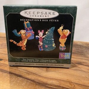 Hallmark Keepsake Ornament Tree Trimmin Time Winnie the Pooh Miniature Set